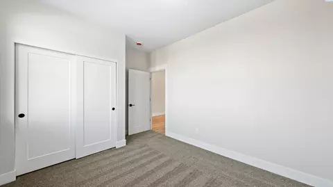 Bedroom - 6509 Rd 90, Pasco, WA 99301 photo 4 of 6