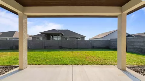 Exterior - 6509 Rd 90, Pasco, WA 99301 photo 4 of 6