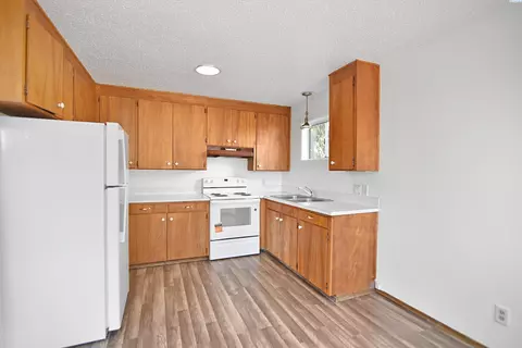 Kitchen - 1430 NW Deane St, Pullman, WA 99163 photo 1 of 2