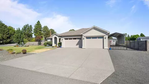 Exterior - 7115 Maxim Ct, Pasco, WA 99301 photo 3 of 9