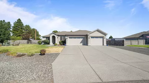 Exterior - 7115 Maxim Ct, Pasco, WA 99301 photo 2 of 9