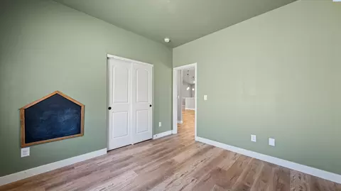 Bedroom - 352 E Davis St, Connell, WA 99326 photo 7 of 8
