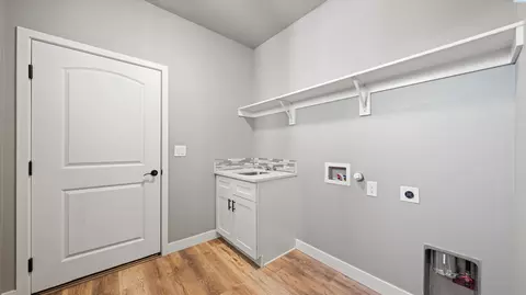 Other - 352 E Davis St, Connell, WA 99326 photo 3 of 4