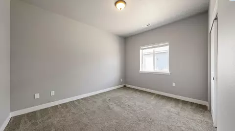 Bedroom - 352 E Davis St, Connell, WA 99326 photo 8 of 8