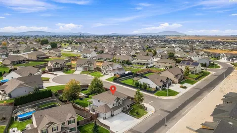 View/Area - 5902 Nauvoo Ln, Pasco, WA 99301 photo 3 of 3
