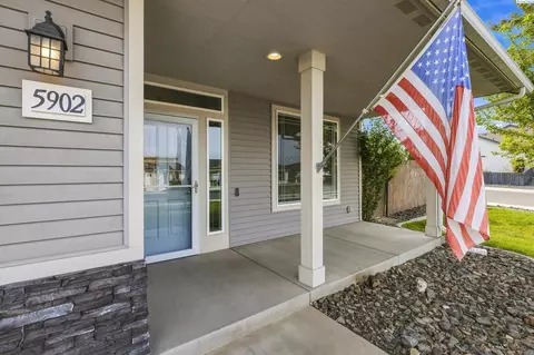 Exterior - 5902 Nauvoo Ln, Pasco, WA 99301 photo 3 of 9