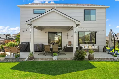 Other - 313 Ruby Ave, Grandview, WA 98930 photo 1 of 14