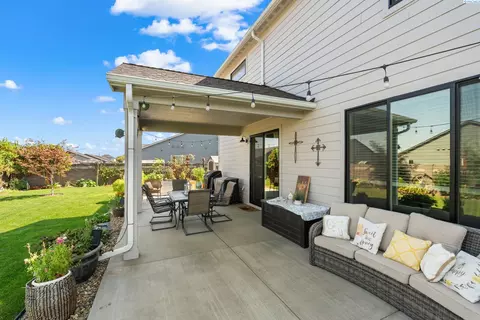 Other - 313 Ruby Ave, Grandview, WA 98930 photo 2 of 14