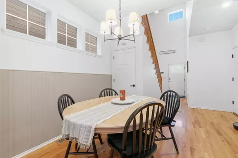 Dining - 1273 SW Big Sky Ct, Pullman, WA 99163 photo 2 of 2