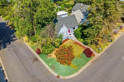 View/Area - 146-148 SE Water St, Pullman, WA 99163 photo 1 of 4