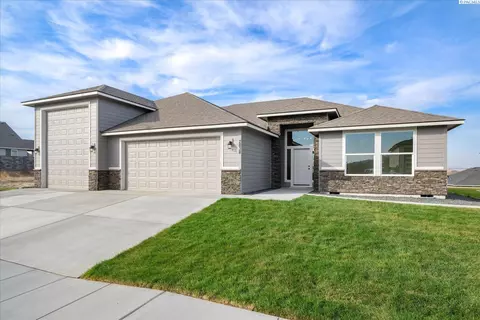 2838 S Alaska St, Kennewick, WA 99338
