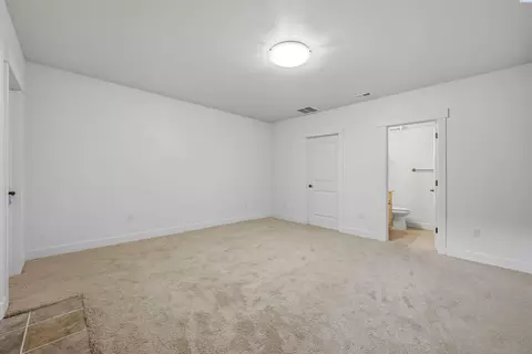 Bedroom - 1875 SW Barclay Ridge Dr, Pullman, WA 99163 photo 6 of 8