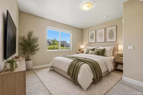 Bedroom - 1875 SW Barclay Ridge Dr, Pullman, WA 99163 photo 5 of 8