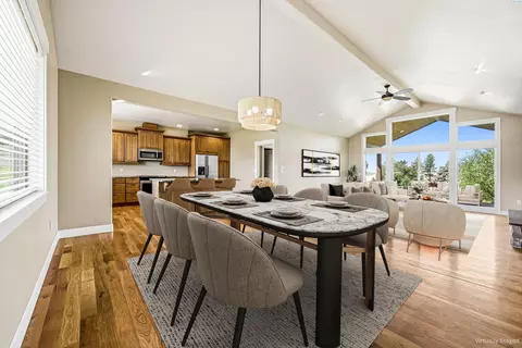 Dining - 1875 SW Barclay Ridge Dr, Pullman, WA 99163 photo 2 of 2