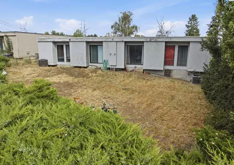 Exterior - 203-205 NW Ann St, Pullman, WA 99163 photo 1 of 3