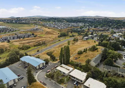 View/Area - 203-205 NW Ann St, Pullman, WA 99163 photo 1 of 4