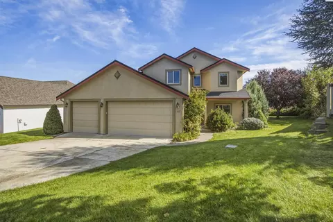 522 Charbonneau Dr, Richland, WA 99352