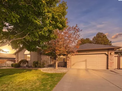 2422 Mark Ave, Richland, WA 99352