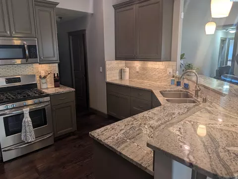 Kitchen - 3802 Cook Ln, Pasco, WA 99301 photo 2 of 4