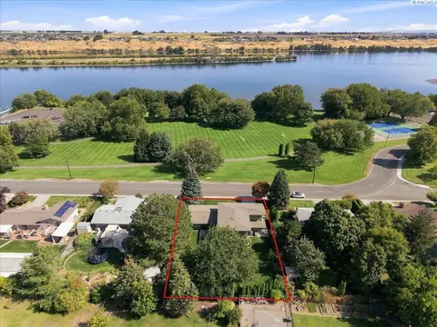 2217 Harris Ave, Richland, WA 99354