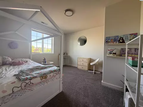 Bedroom - 6112 Westminster Ln, Pasco, WA 99301 photo 1 of 4