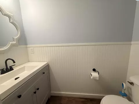 Bath - 6112 Westminster Ln, Pasco, WA 99301 photo 3 of 3