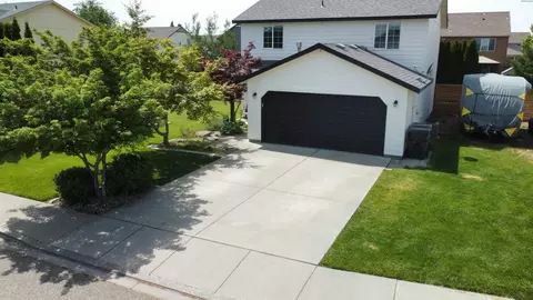 View/Area - 6112 Westminster Ln, Pasco, WA 99301 photo 4 of 4