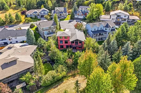 View/Area - 620 SEdge Knoll Dr, Pullman, WA 99163 photo 2 of 4