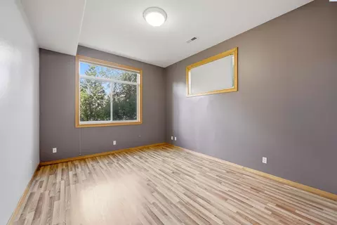 Living - 620 SEdge Knoll Dr, Pullman, WA 99163 photo 7 of 7