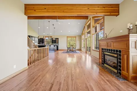 Living - 620 SEdge Knoll Dr, Pullman, WA 99163 photo 2 of 7