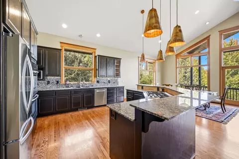 Kitchen - 620 SEdge Knoll Dr, Pullman, WA 99163 photo 2 of 3