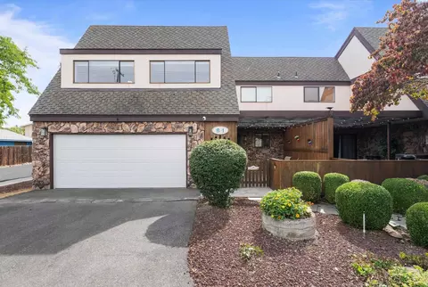 4214 W Klamath Ave #B1, Kennewick, WA 99336