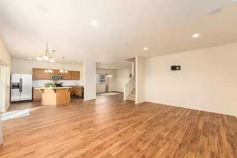 Living - 5808 Pimlico Dr, Pasco, WA 99301 photo 1 of 5