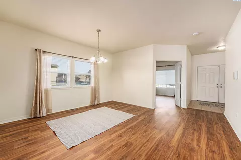 Living - 5808 Pimlico Dr, Pasco, WA 99301 photo 3 of 5