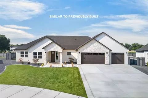 7704 Allison Ct, Pasco, WA 99301