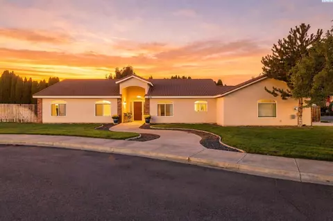 2501 Papyrus Ct, West Richland, WA 99353