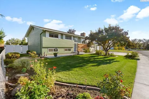 1441 Arbor St, Richland, WA 99352