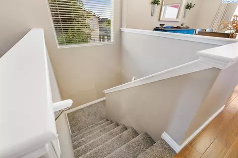 Entry Way - 4515 Tusayan Dr, Pasco, WA 99301 photo 3 of 4