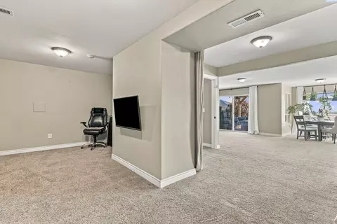 Entry Way - 4515 Tusayan Dr, Pasco, WA 99301 photo 4 of 4