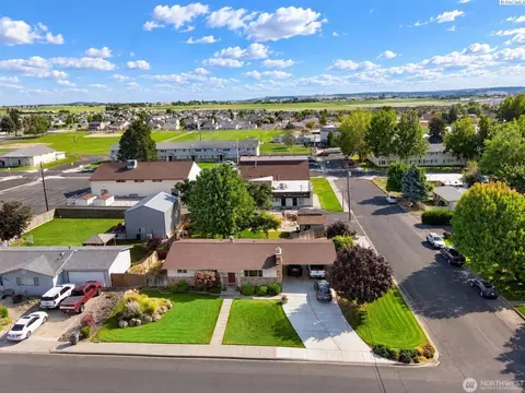 View/Area - 808 E Oak St, Othello, WA 99344 photo 5 of 5