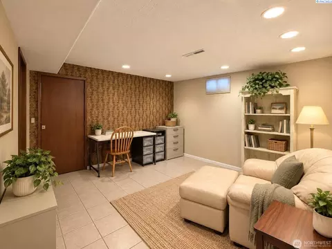 Other - 808 E Oak St, Othello, WA 99344 photo 7 of 7