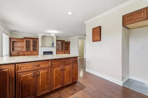 Other - 813 N Douglas Ct, Pasco, WA 99301 photo 3 of 7