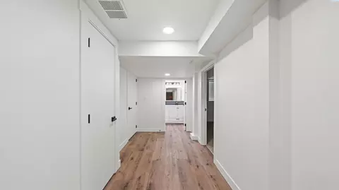 Entry Way - 115 N 8th Ave, Pasco, WA 99301 photo 3 of 3
