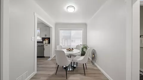 Dining - 115 N 8th Ave, Pasco, WA 99301 photo 1 of 2