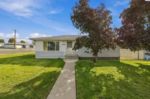Other - 1939 N 18th Ave, Pasco, WA 99301 photo 2 of 13