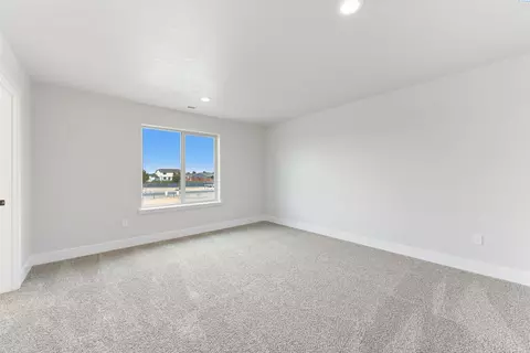 Bedroom - 5904 Redtail Dr, Pasco, WA 99301 photo 1 of 6