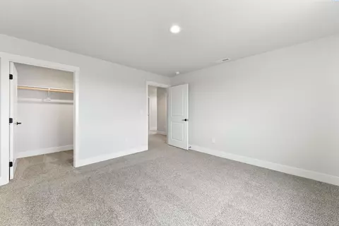 Bedroom - 5904 Redtail Dr, Pasco, WA 99301 photo 6 of 6