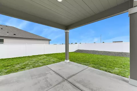 Exterior - 5904 Redtail Dr, Pasco, WA 99301 photo 4 of 4