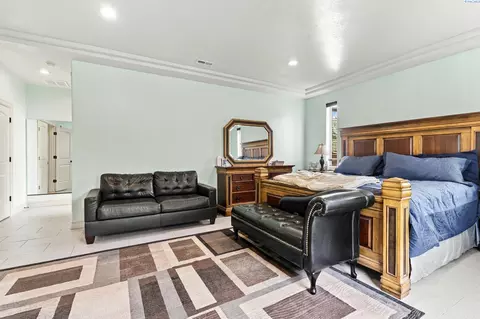 Bedroom - 6205 Melville Rd, Pasco, WA 99301 photo 1 of 5
