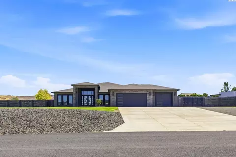 104829 Addison Ave, Kennewick, WA 99338